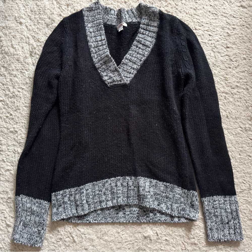 5/$20 knit sweater